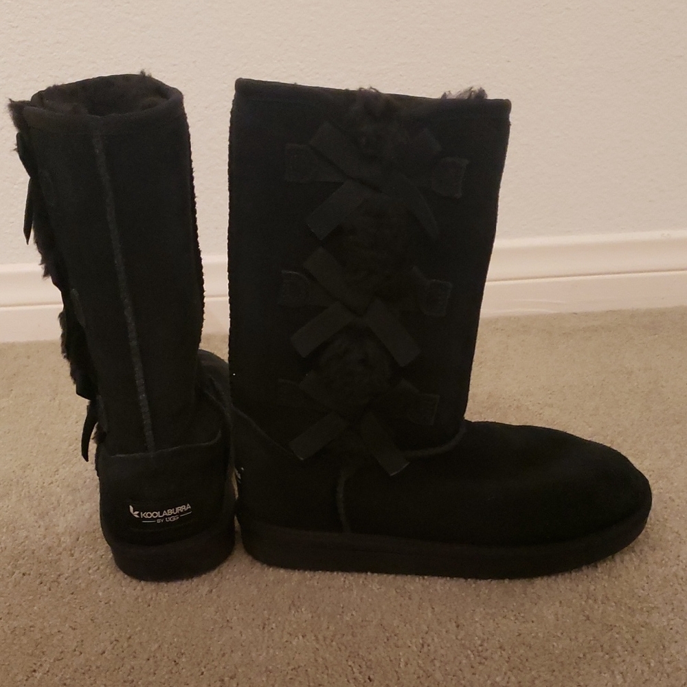 Koolaburra Black Girl's Boots Size 2 Black Suede